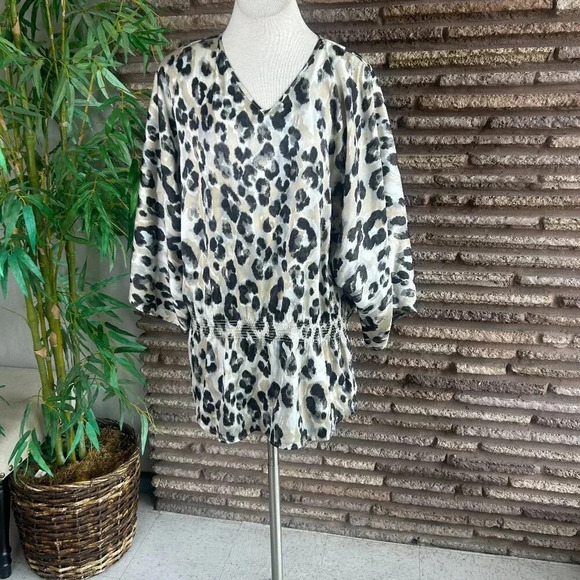 Chico's Cheetah Leopard Print Dolman Sleeves Waisted Blouse Size 3 XL - Picture 1 of 6